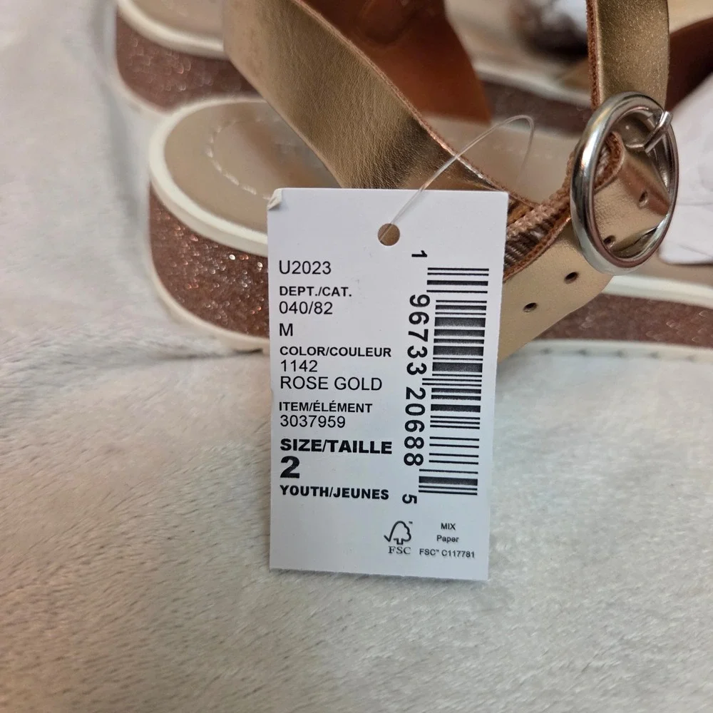 The Children's Place Youth Rose Gold Metallic Glitter Sandals Size 2 NEW